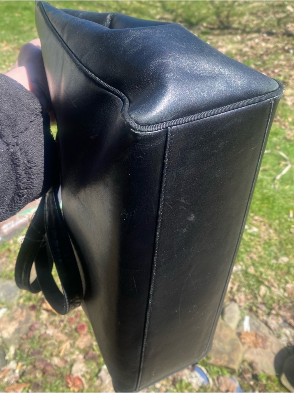 ✨ (VTG) SALVATORE FERRAGAMO- VERA BOW TOTE W/ Dust Bag 💼 - Picture 12 of 15